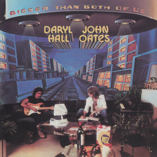 USED CD - Daryl Hall & John Oates – Bigger Than Both Of Us